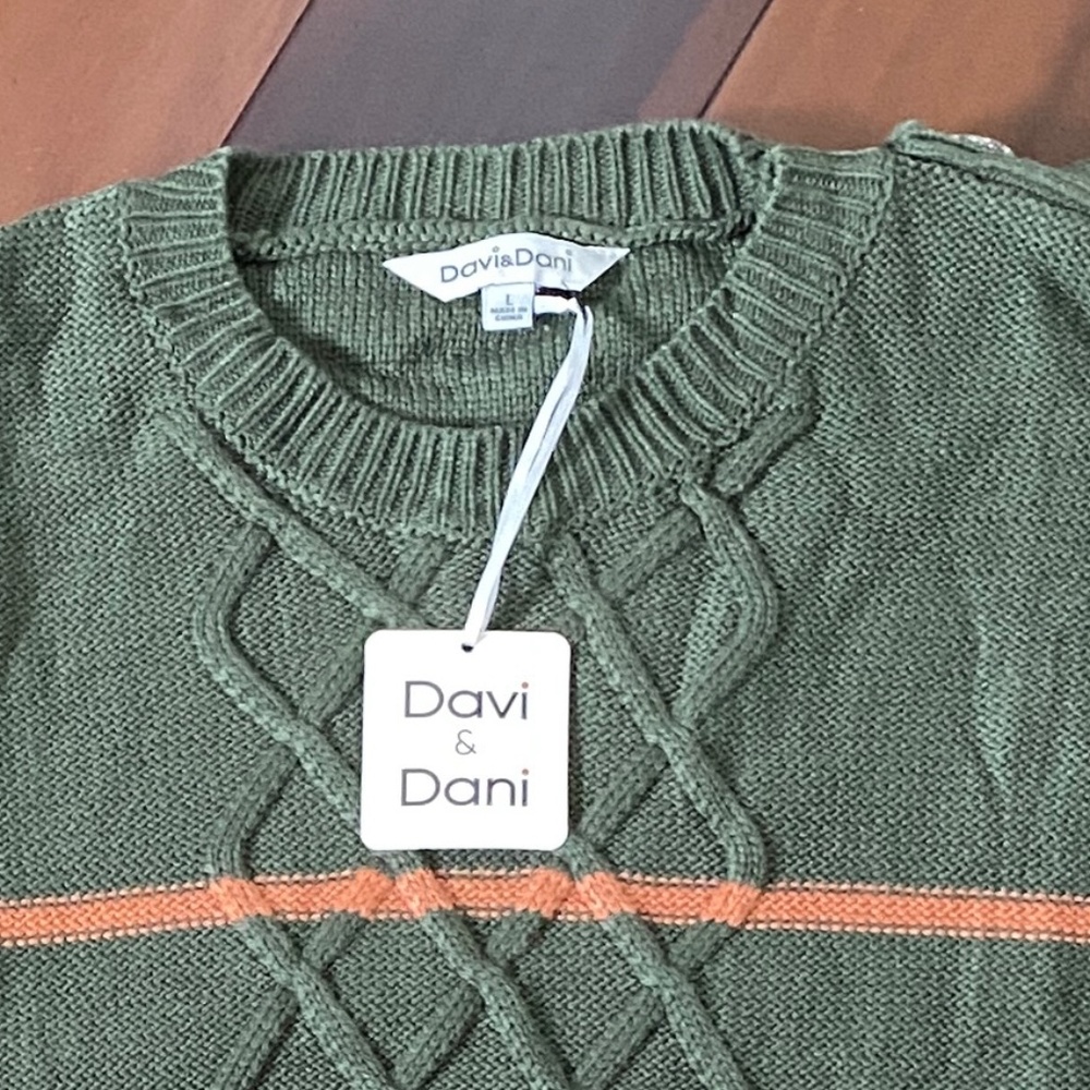 STRIPE CREW NECK SWEATER - Picture 13 of 14